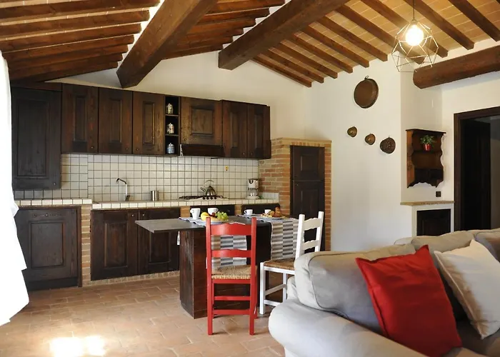 La Casa Colonica Wine And Oil *